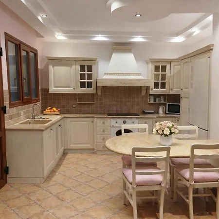 Kallithea Sunset Villa *